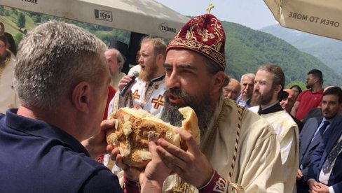 ДАН КАДА СУ ГОРЕЛИ ДЕЦА И ЖЕНЕ: У Велици испод Чакора у општини Плав ново сећање на крвави 28. јул 1944. (ФОТО)