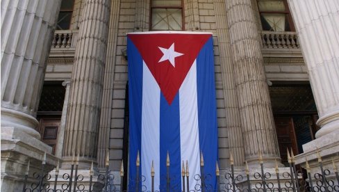 КУБАНСКИ ЗВАНИЧНИЦИ ОДГОВОРИЛИ ТРАМПУ Председник Кубе: Спремни смо да бранимо домовину до последње капи крви