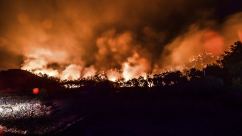 JEZIVE SCENE POSLE POŽARA: Uništena brda u blizini Marmarisa (VIDEO)