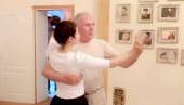 VEČE SA MIŠOM PLAVŠIĆEM: Vrščani plesali tango i učili sve osnove tog atraktivnog plesa