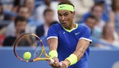 NADAL IGRA POD ŽESTOKIM BOLOM:  Rafa preživeo prvi meč posle Rolan Garosa, ali pitanje je da li može na Ju-Es open