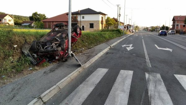 СТРАВИЧНА САОБРАЋАЈНА НЕСРЕЋА У КРУШЕВЦУ: Један младић (20) погинуо - још двоје повређених!