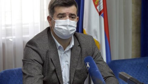 DOKTOR MIRSAD ĐERLEK: Epidemija se pobeđuje vakcinom, a ne merama