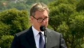 SRBIJA ĆE UVEK BITI UZ VAS! Predsednik Vučić poslao jaku poruku našim ljudima na KiM i u Republici Srpskoj (VIDEO)