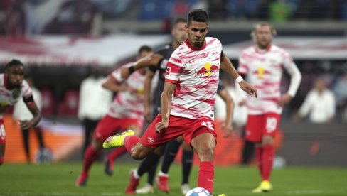 TIP PREDLOZI IZ BUNDESLIGE (15.12.): Smena Amerikanca razgoropadila bikove, Grojter plaća milionerima TIP PREDLOZI IZ BUNDESLIGE (15.12.): Smena Amerikanca razgoropadila bikove, Grojter plaća milionerima