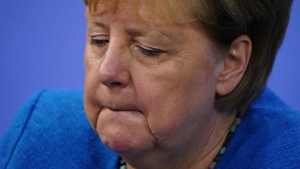 МАЛТРЕТИРАЊЕ ДРУГИХ У АМЕРИЧКУ КОРИСТ: Признање Ангеле Меркел додатно урушава кредибилитет Запада