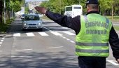 ISKLJUČENA 32 VOZAČA I SEDAM VOZILA: Za dan u Južnobačkom okrugu otkrivena i sankcionisana 292 saobraćajna prekršaja