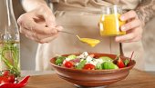 IZ PROMENU ISHRANE ŽIVOT DUŽI DO 13 GODINA: Zdrava hrana utiče na dugovečnost, ovo su namirnice koje bi trebalo da jedete