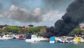 IZGORELI BRODOVI: Veliki požar na hrvatskom primorju (VIDEO)