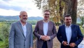 PREDSEDNIK SRBIJE NA BLEDU: Vučić priredio večeru za Zaeva i Ramu u Sloveniji