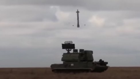 POGLEDAJTE - RUSKI TOR-M2 UNIŠTAVA AMERIČKU RAKETU: Rusi tvrde da je oboren ukrajinski i MiG-29 (VIDEO)