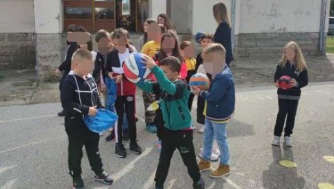 OPREMA ZA OSNOVCE: Kraljevački sportisti ne zaboravljaju mališane sa seoskog područja