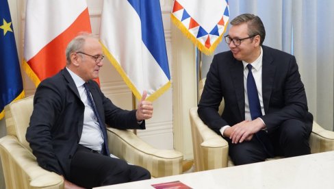 VUČIĆ SA ODLAZEĆIM AMBASADOROM FRANCUSKE: Vaša zemlja uvek može da računa na Srbiju kao iskrenog prijatelja i pouzdanog saveznika (FOTO)