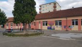 DIREKTOR BRANI UČITELJICU: Inspekcija češlja osnovnu školu u Novom Pazaru zbog puštanja himne tzv. sandžačkih Bošnjaka