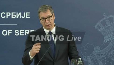 VUČIĆ: Srbija neće biti parking za migrante