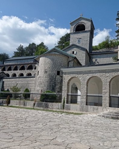 ПОКУШАЈ АПАРТХЕЈДА НА ЦЕТИЊУ: Црногорски кошмар за Србе достиже врхунац