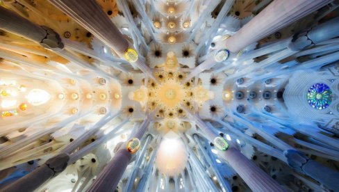 I JOŠ RASTE: Ovo svetsko kulturno blago je i zvanično postala najviša crkva na svetu (VIDEO) I JOŠ RASTE: Ovo svetsko kulturno blago je i zvanično postala najviša crkva na svetu (VIDEO)