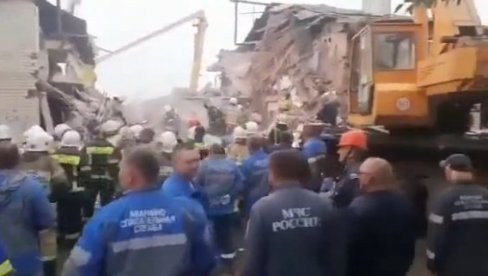 TRAGEDIJA U RUSIJI: Tri osobe poginule u eksploziji gasa! (VIDEO)