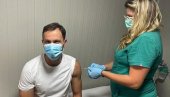 SINIŠA MALI PRIMIO TREĆU DOZU: Ministar još jednom apelovao na građane da se vakcinišu (FOTO)
