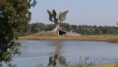 СРБИ ИЗ РЕПУБЛИКЕ СРПСКЕ: Јасеновац Голгота, Срби кроз страдање ковали слободу СРБИ ИЗ РЕПУБЛИКЕ СРПСКЕ: Јасеновац Голгота, Срби кроз страдање ковали слободу