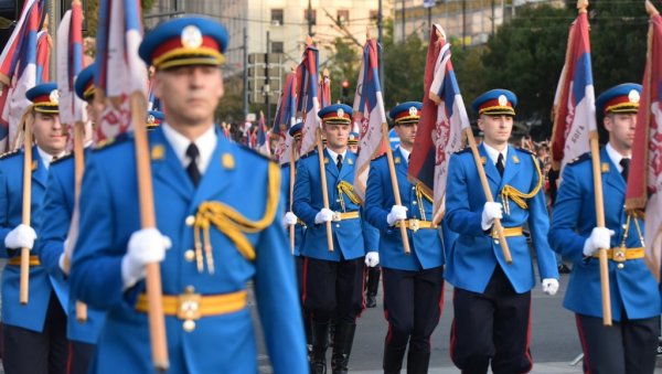 СМЕТА ИМ СВЕ СРПСКО: Дан јединства и националне заставе изазвао лавину напада, мањинама у Србији дозвољено да обележавају своје празнике