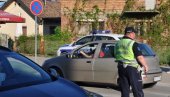 VOZAČ U KAĆU SA VIŠE OD DVA PROMILA ALKOHOLA: Policija u Južnobačkom okrugu za dan otkrila 382 saobraćajna prekršaja