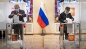 РУСИЈА МОЖЕ БИТИ УНИШТЕНА САМО ИЗНУТРА: Сенатор оптужио покушаје Запада да дискредитује руску власт