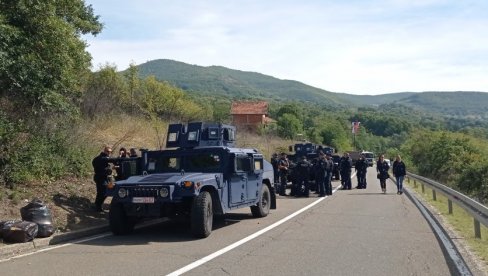 UDAR PRIŠTINE NA SRBE I ZBOG ISTINE O RAČKU: Zbog šake glasova Kurti izaziva tenzije vršljanjem specijalaca ROSU po severu KiM