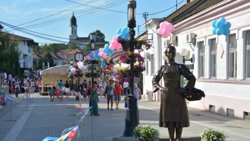 SAJAM ZIMNICE U GROCKOJ: Jesenja kuhinja u centru čaršije