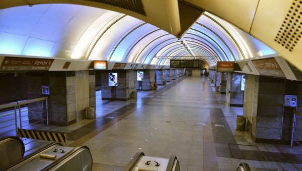 ЗАТВАРАЊЕ ВУКА ТОКОМ ВИКЕНДА: Радови на железничкој станици Вуков споменик