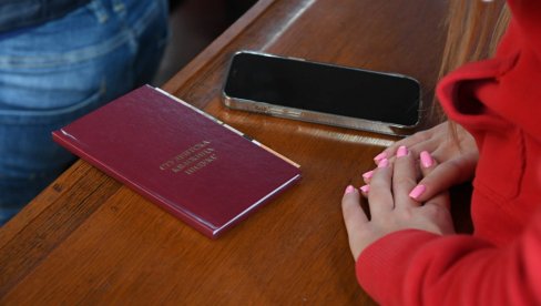 СТИЖЕ НОВАЦ СТУДЕНТИМА ПОСЛЕ 15. ЈУЛА: Ево ко добија повраћај 50 одсто школарине