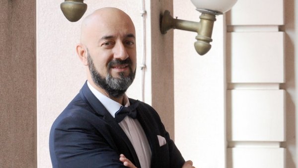 БАЈИЋ: Безбедност испред уметности, датум отварања Народног позоришта још непознат БАЈИЋ: Безбедност испред уметности, датум отварања Народног позоришта још непознат