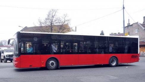 HIT NA LINIJI 54: LJudi nisu mogli da veruju šta vide u gradskom autobusu (FOTO)