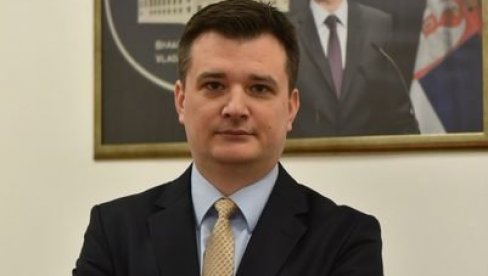 JOVANOV PORUČIO MILJUŠU: Da se zahvališ Neveni Đurić što ti je održala čas...