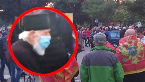 RASPOP MIRAŠ DEDEIĆ PREDVODI KOMITE: Protest u Podgorici, ne mogu da se pomire da Cetinjski manastir nije njihov (FOTO/VIDEO)