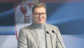 BORBA, BORBA I SAMO BORBA! Vučić čestitao rođendan Srpskoj naprednoj stranci
