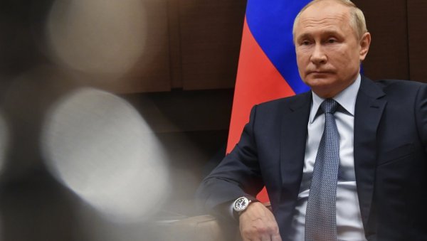 ДУГ ТЕЛЕФОНСКИ РАЗГОВОР: Токајев информисао Путина о стању у Казахстану