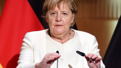 MERKEL MENJA URSULU? Ruski politikolog: U Briselu rste nezadovoljstvo Fon der Lajenovom na čelu Evropske komisije MERKEL MENJA URSULU? Ruski politikolog: U Briselu rste nezadovoljstvo Fon der Lajenovom na čelu Evropske komisije