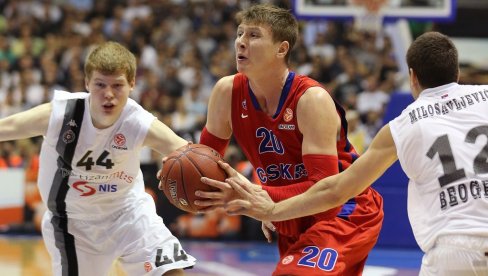 GROBARI MU SE UZALUD NADALI: Evo gde će Davis Bertans igrati naredne sezone