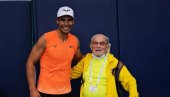 NAJSTARIJI TENISER SVETA (97) POZIVA NA MIR: Leonid želi da se vrati treninzima jer mora da pobedi Federera do 100. rođendana (FOTO/VIDEO)