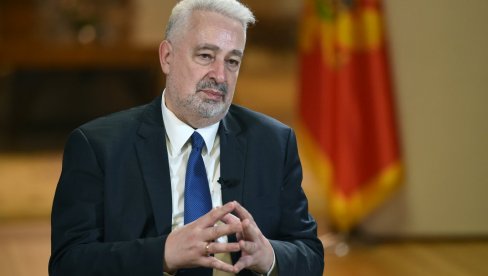 DPS I URA ĆE BOJKOTOVATI VANREDNU SEDNICU: Krivokapić ocenio - Koalicija nije zainteresovana za institucionalno delovanje DPS I URA ĆE BOJKOTOVATI VANREDNU SEDNICU: Krivokapić ocenio - Koalicija nije zainteresovana za institucionalno delovanje
