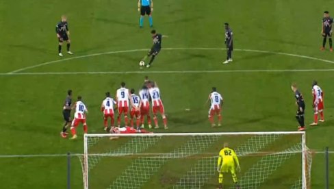 TRENUTAK NEVERICE NA MARAKANI: Ovako je Gelor Kanga zatresao mrežu Zvezde protiv Midtjilanda (VIDEO) TRENUTAK NEVERICE NA MARAKANI: Ovako je Gelor Kanga zatresao mrežu Zvezde protiv Midtjilanda (VIDEO)