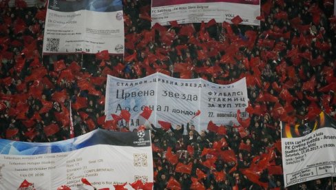 SKANDAL NA MARAKANI: Delije povredile pomoćnog trenera Crvene zvezde SKANDAL NA MARAKANI: Delije povredile pomoćnog trenera Crvene zvezde