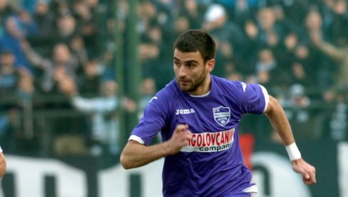ŽARKO UDOVIČIĆ: Pjastu crno bez Katranisa ŽARKO UDOVIČIĆ: Pjastu crno bez Katranisa