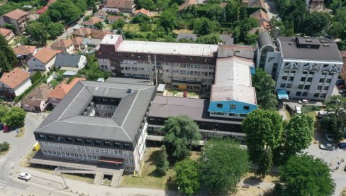 VRŠČANI ZBOG OVOG VIŠE NEĆE MORATI U BEOGRAD: Dom zdravlja kupio nove aparate za lečenje dece VRŠČANI ZBOG OVOG VIŠE NEĆE MORATI U BEOGRAD: Dom zdravlja kupio nove aparate za lečenje dece
