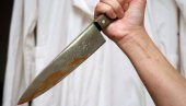 НОЖЕМ СЕКАО ПИХТИЈЕ, ПА ИЗБО ОЦА И ЛЕГАО ДА СПАВА: Почело суђење за покушај убиства у Заклопачи