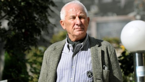 MATIJA BEĆKOVIĆ UOČI NEKADAŠNJEG DANA USTANKA: Kako je Bela Crkva podelila svaku kuću u Srbiji MATIJA BEĆKOVIĆ UOČI NEKADAŠNJEG DANA USTANKA: Kako je Bela Crkva podelila svaku kuću u Srbiji