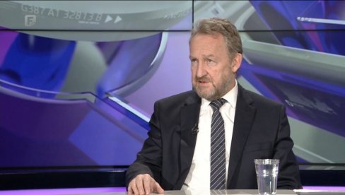 OŠTAR ODGOVOR BAKIRU IZETBEGOVIĆU: Svim Srbima Republika Srpska je iznad svega OŠTAR ODGOVOR BAKIRU IZETBEGOVIĆU: Svim Srbima Republika Srpska je iznad svega