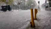 POTOP U SPLITU: Voda juri ulicama, putevi širom Dalmacije zatvoreni (VIDEO)