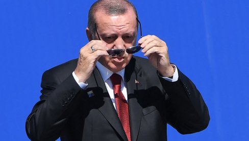 ERDOGAN SPREMAN DA PRUŽI RUKU POMIRENJA: Francuzi pišu da je Turska za veliki dogovor